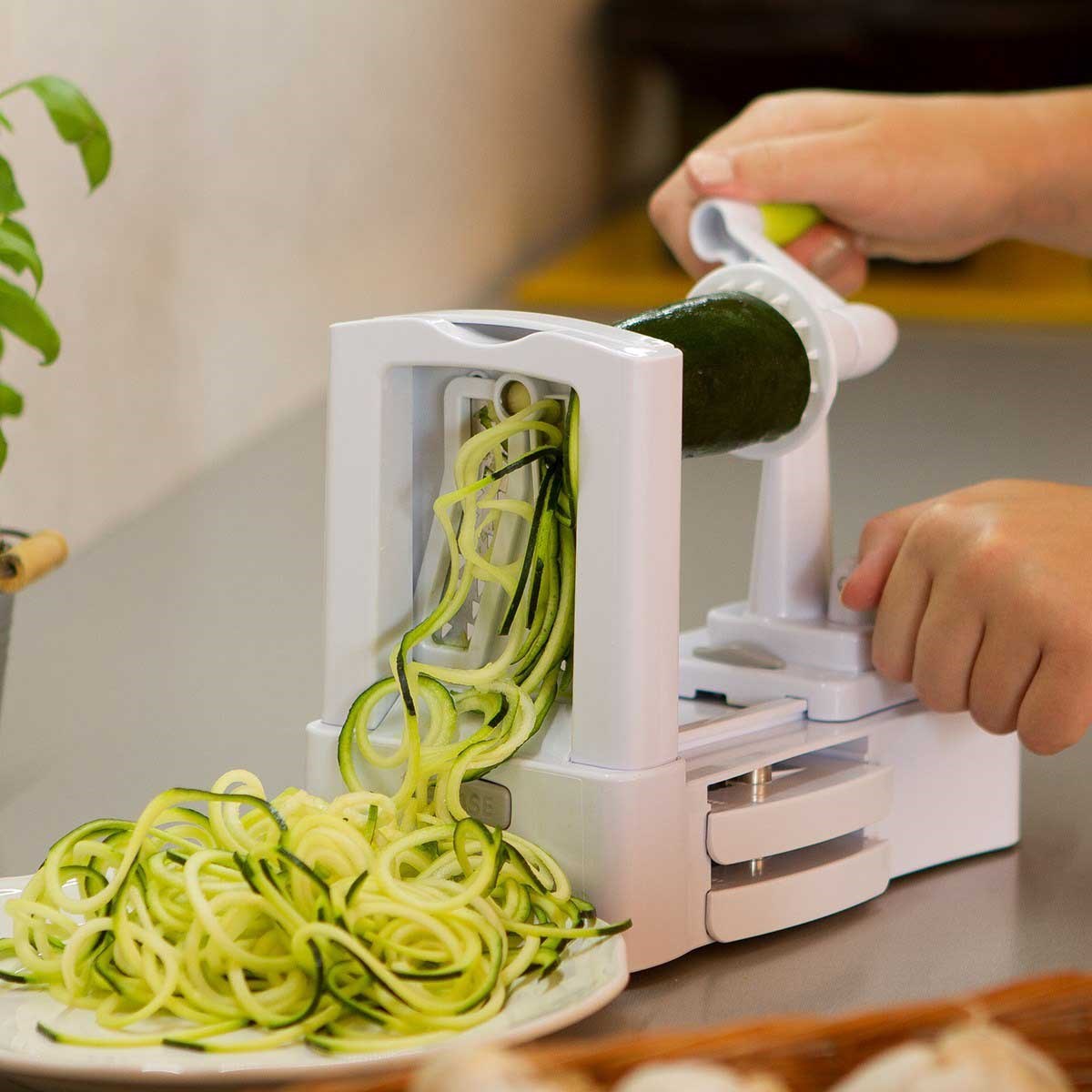 Multifunctional Vegetable Cutter