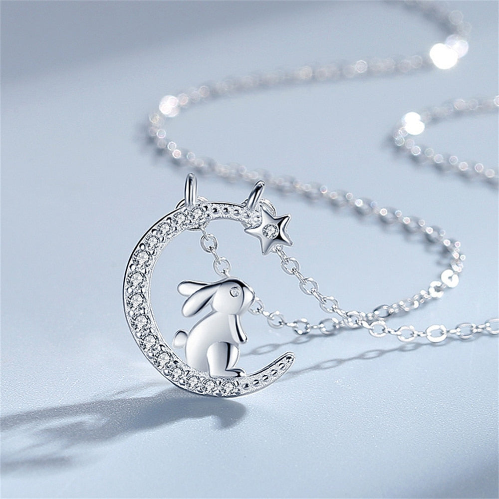 Shiny Bunny Necklace With Pendant